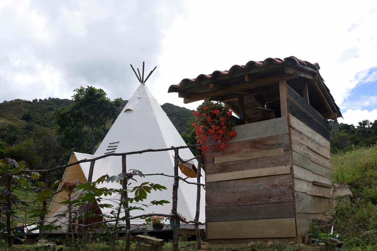 Hostal Las Valkirias Matanza Exterior foto