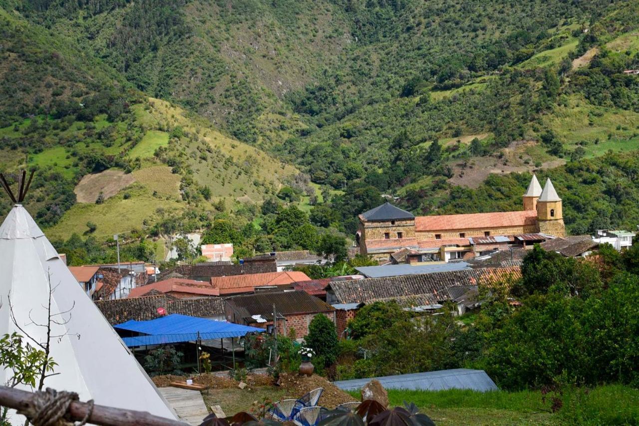 Hostal Las Valkirias Matanza Exterior foto