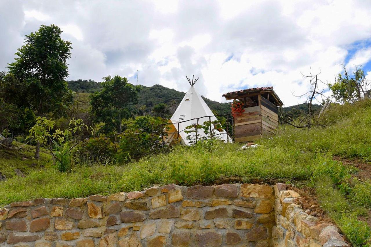 Hostal Las Valkirias Matanza Exterior foto